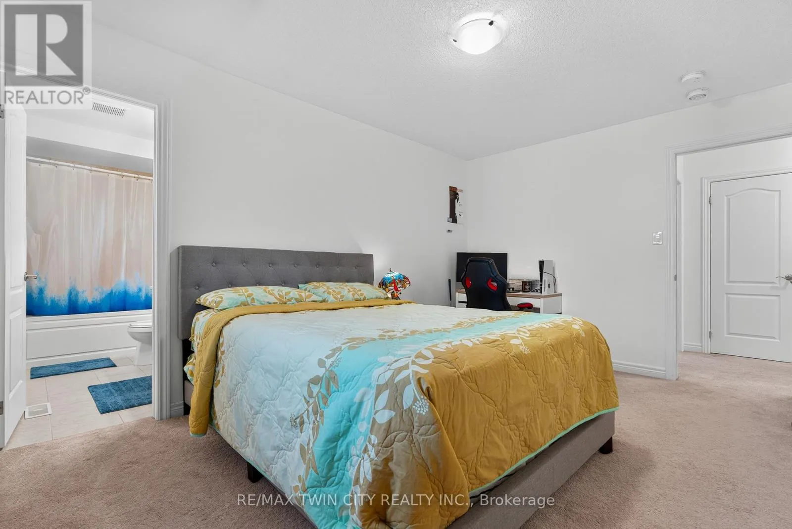 411 LINDEN DRIVE