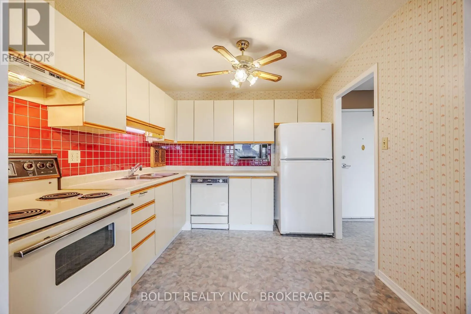 505 - 7 GALE CRESCENT, #505