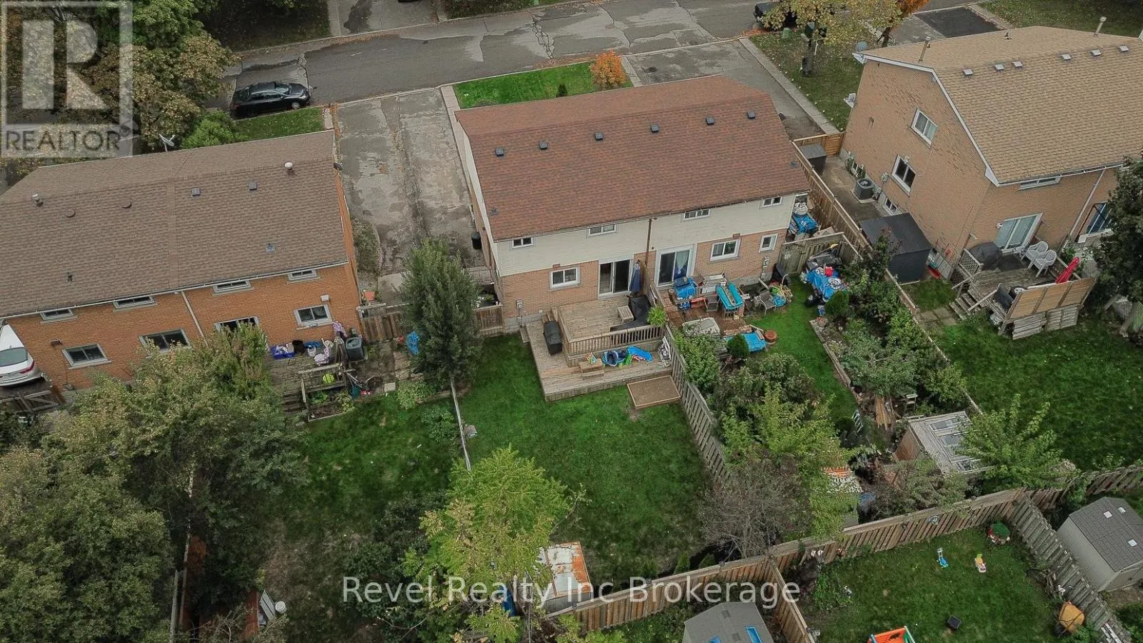 1011B VANIER AVENUE