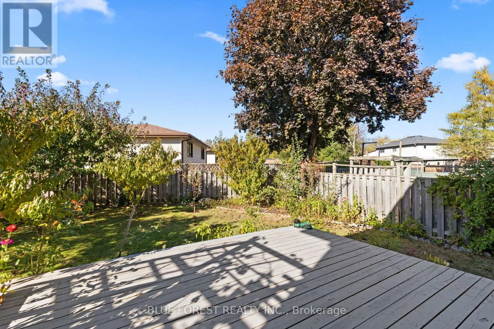7 FAIRCHILD CRESCENT