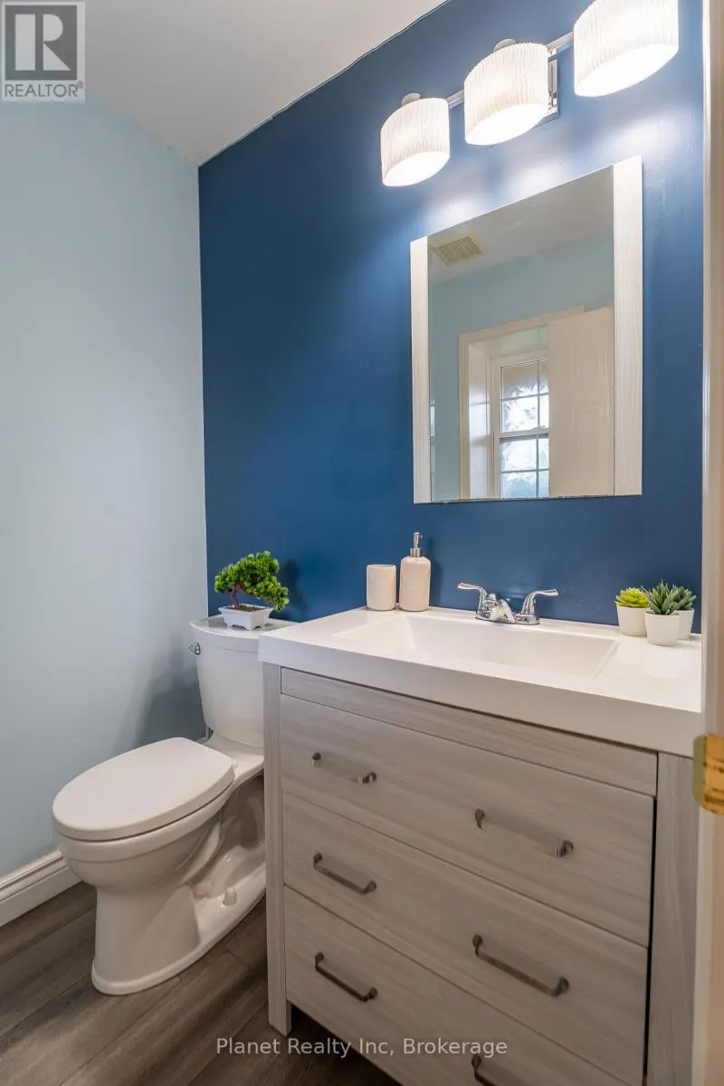 16 SOUTHCREEK TRAIL