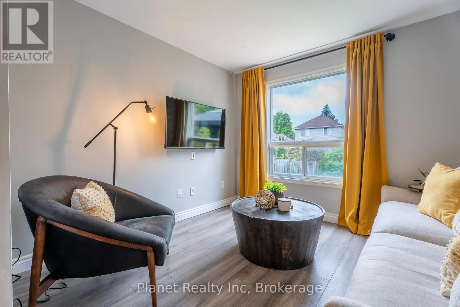 16 SOUTHCREEK TRAIL
