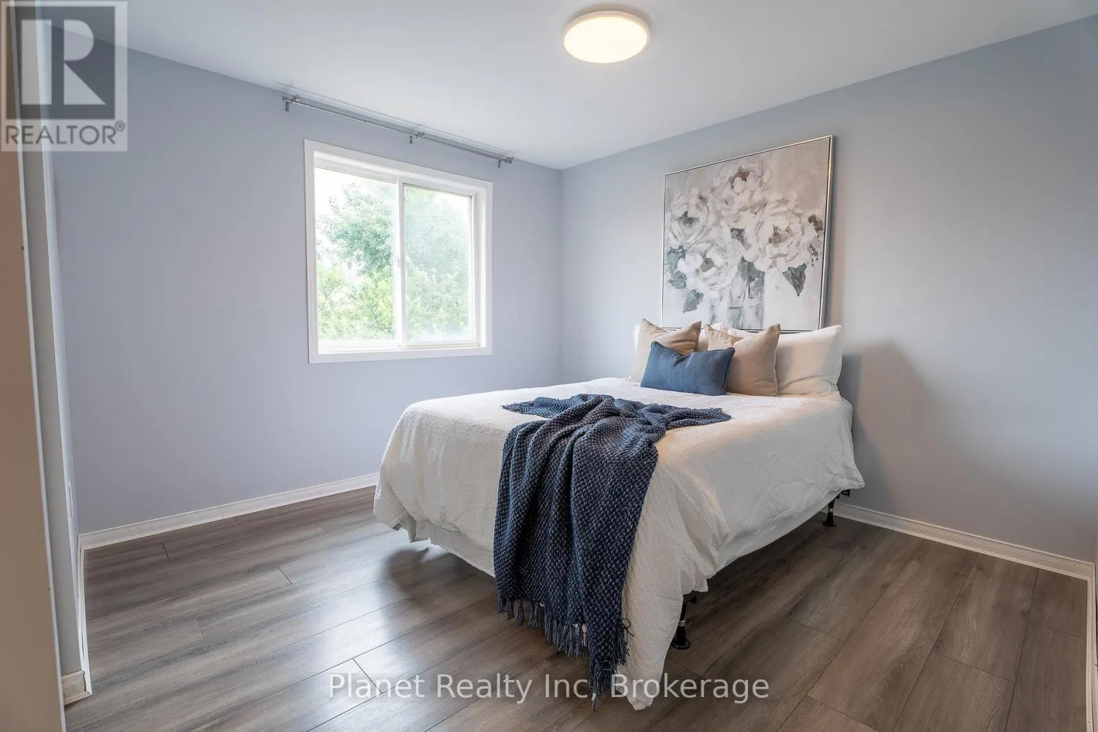 16 SOUTHCREEK TRAIL