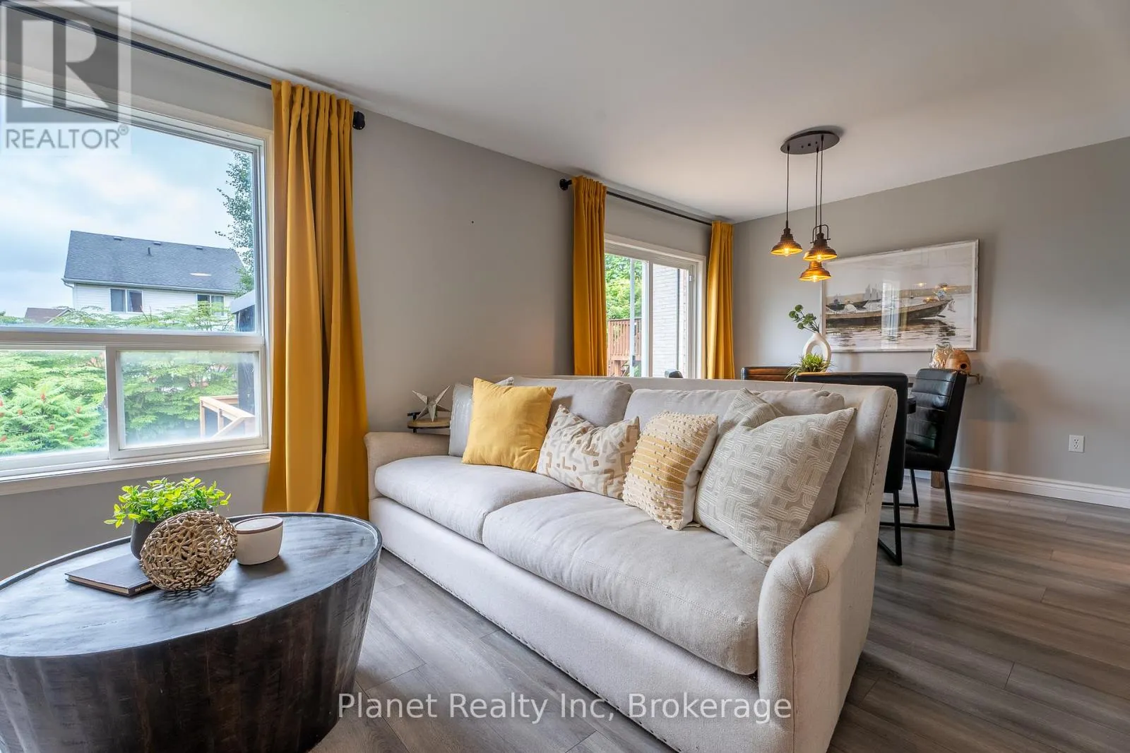 16 SOUTHCREEK TRAIL