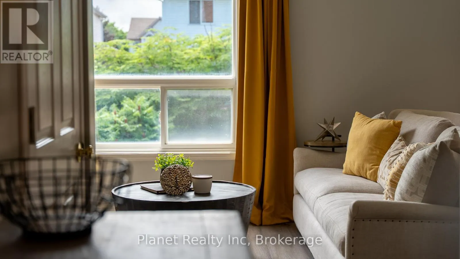 16 SOUTHCREEK TRAIL