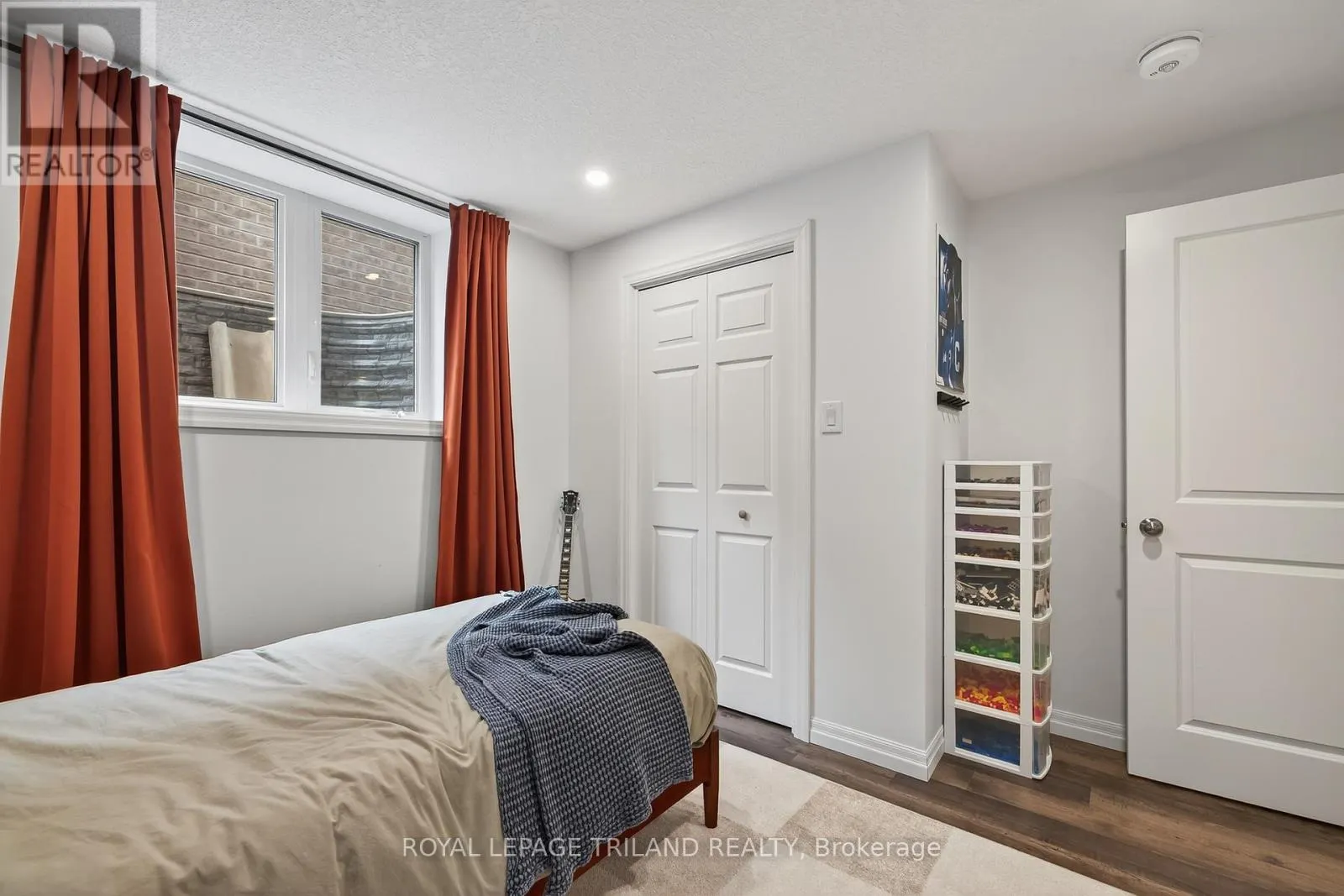 61 ASHBERRY PLACE