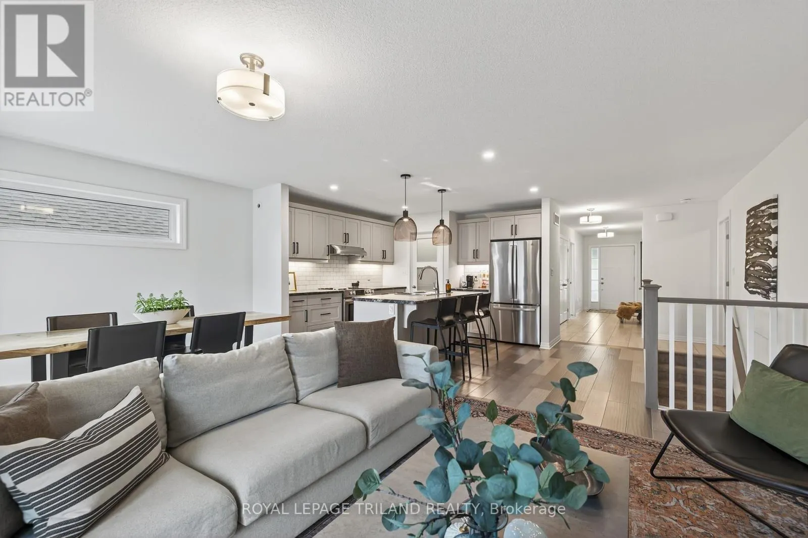 61 ASHBERRY PLACE
