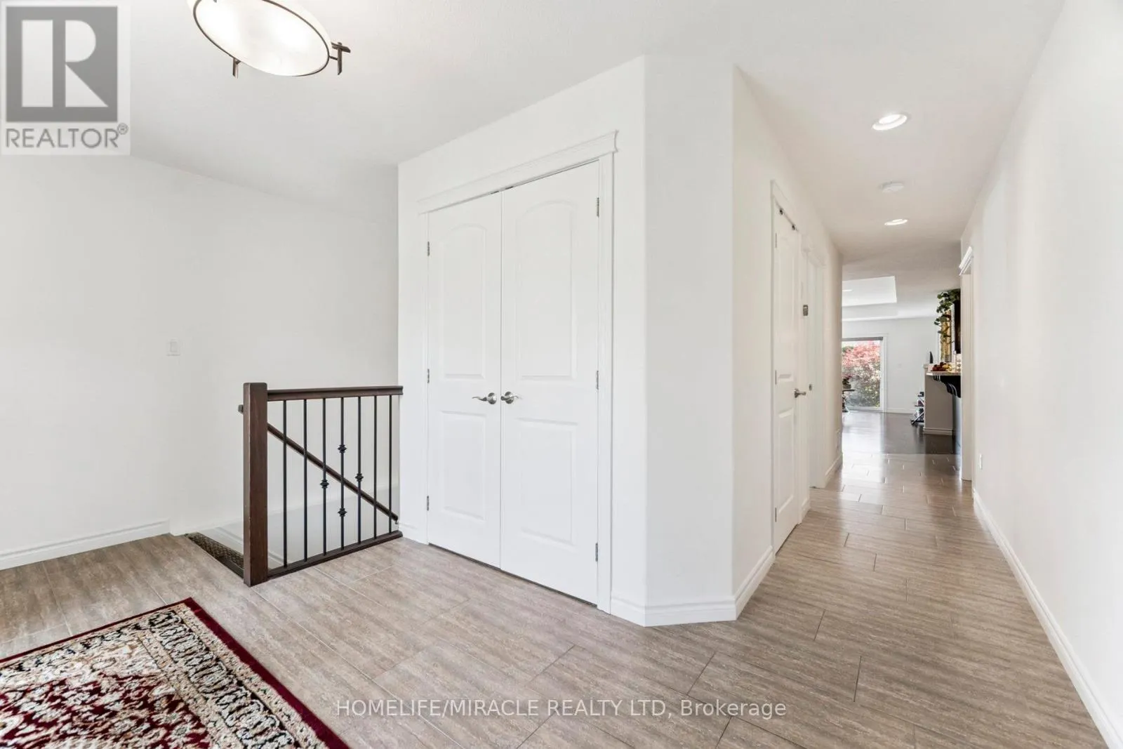 6 - 1430 HIGHBURY AVENUE N