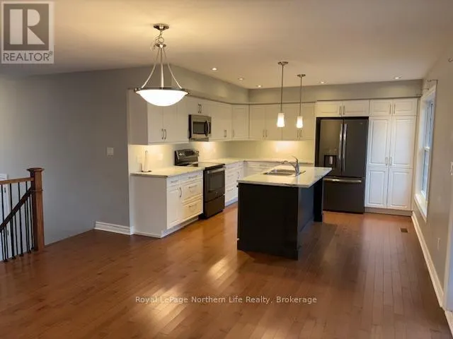 30 TRILLIUM DRIVE