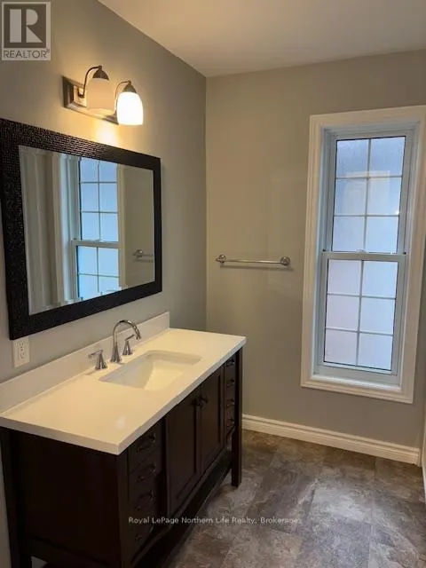 30 TRILLIUM DRIVE