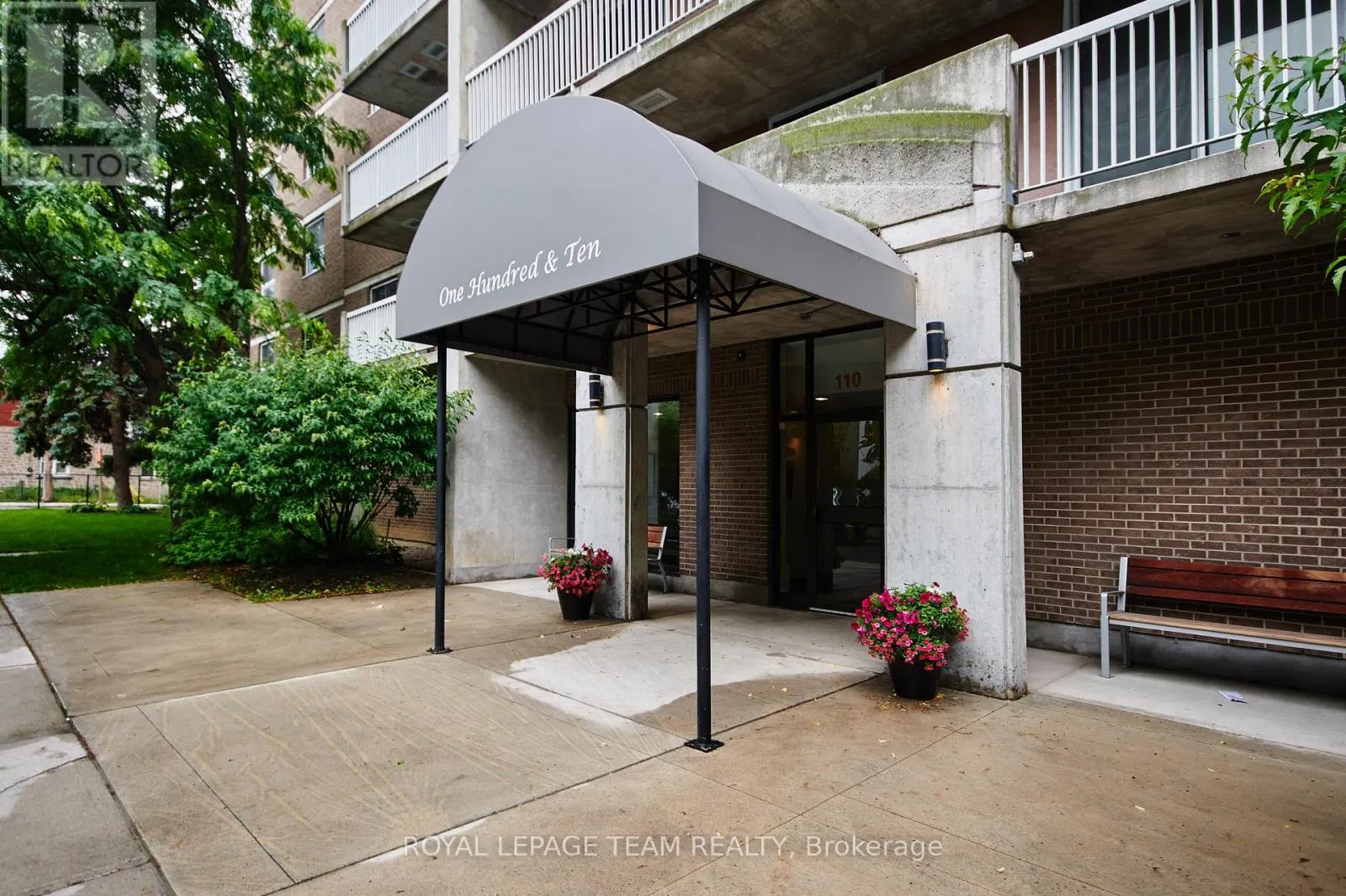 607 - 110 FORWARD AVENUE