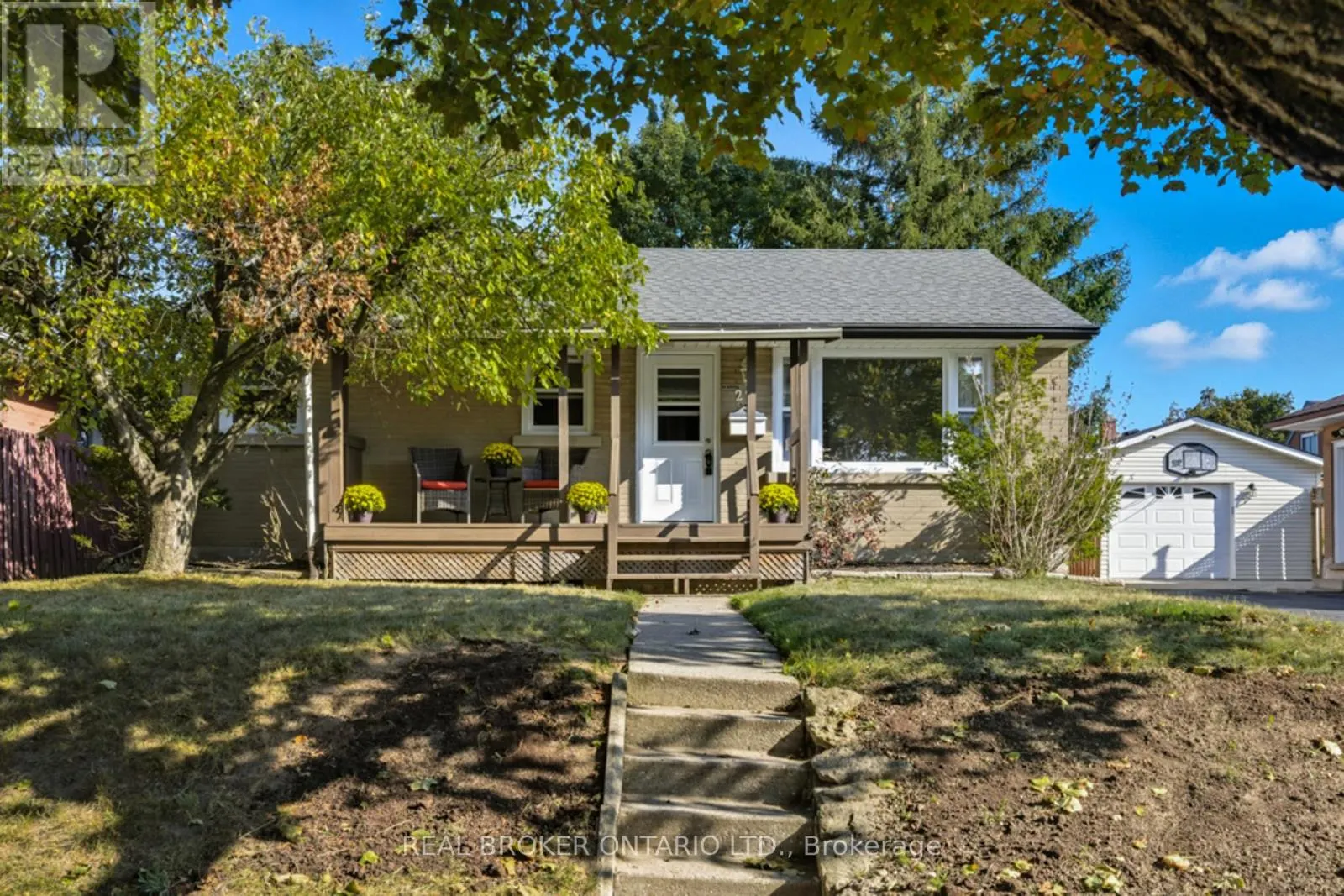 27 BROADMOOR AVENUE