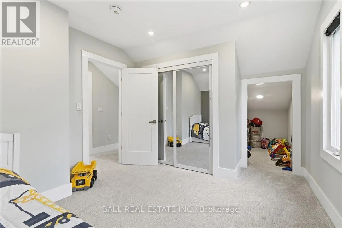 4626 DALE ROAD