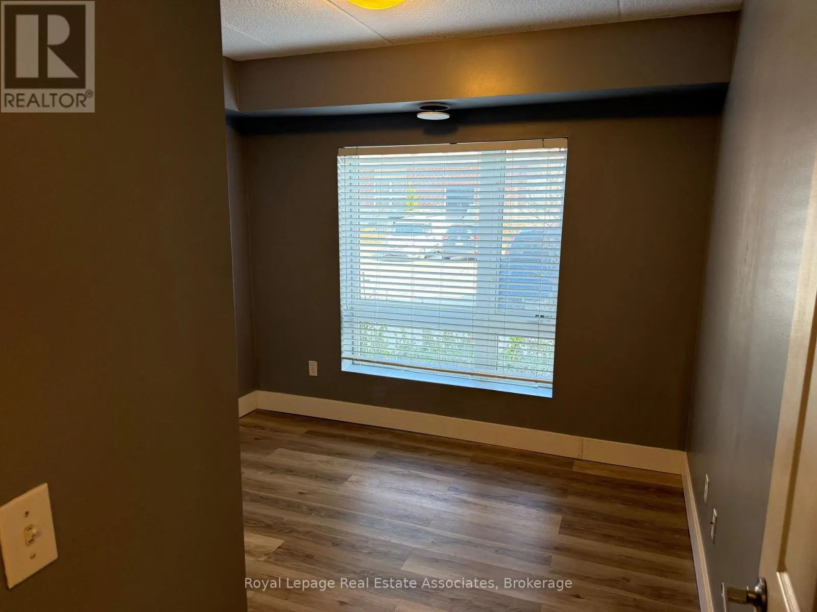 107 - 37 GOODWIN DRIVE