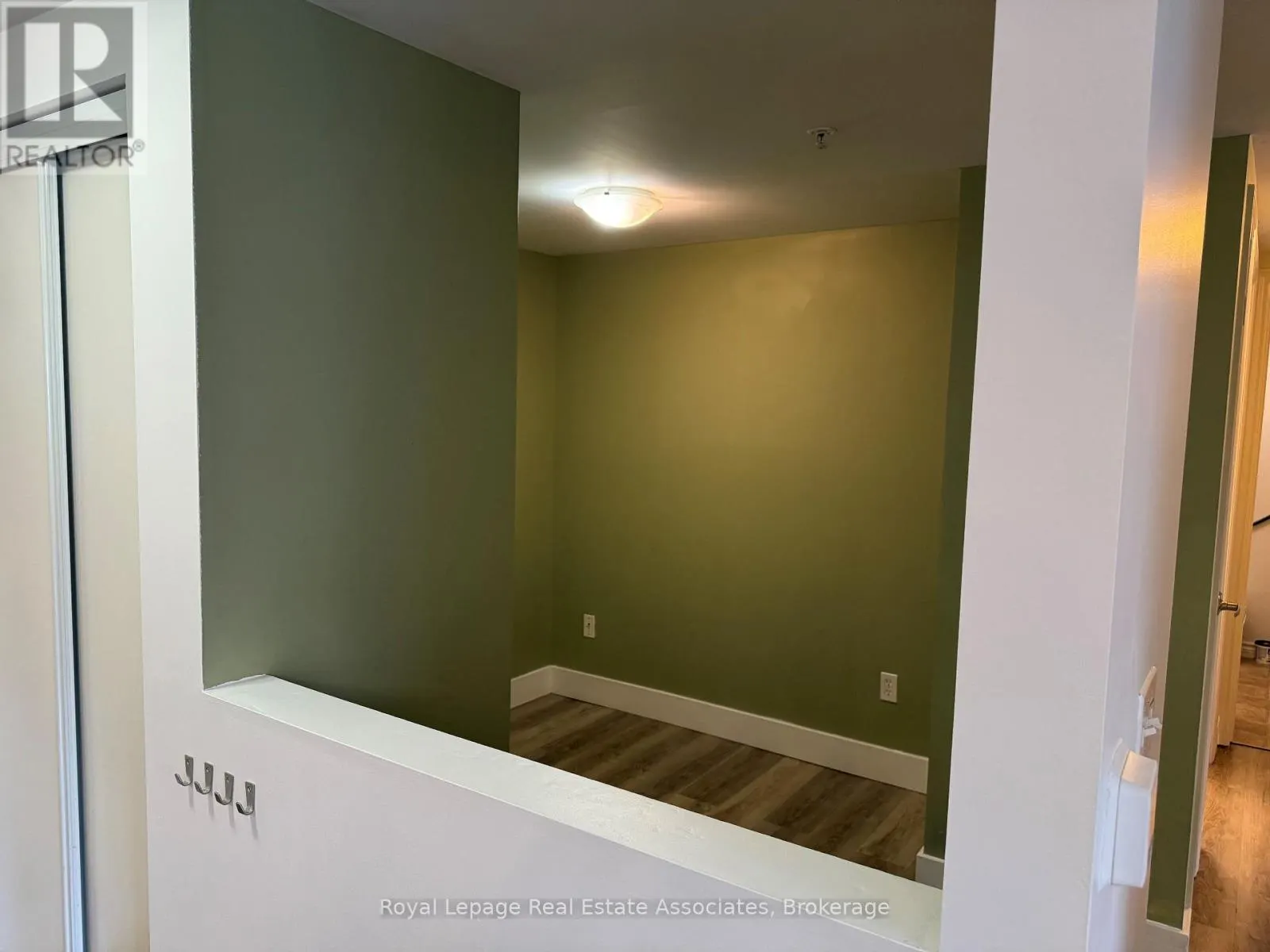 107 - 37 GOODWIN DRIVE