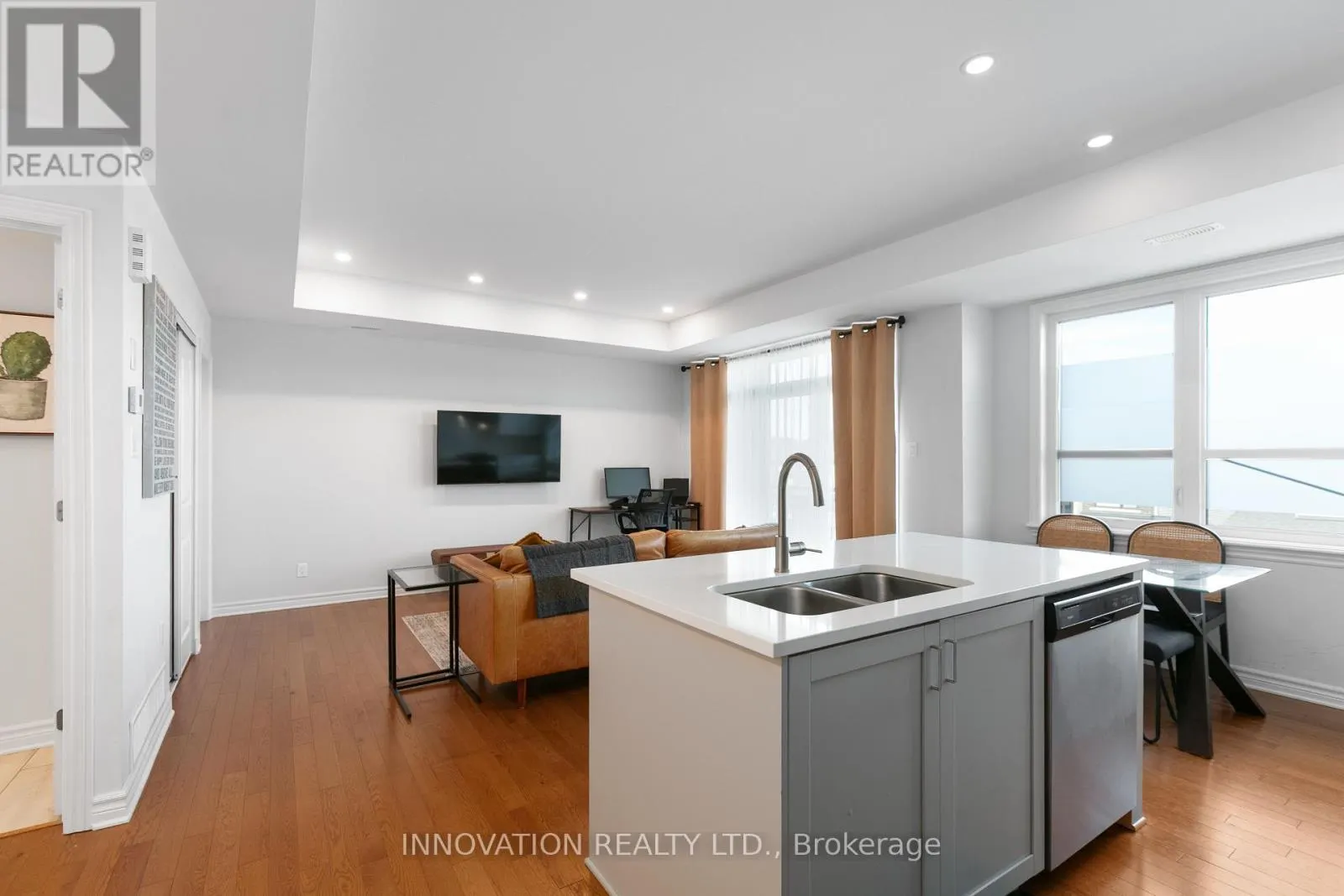 105 LYNN VALLEY TERRACE