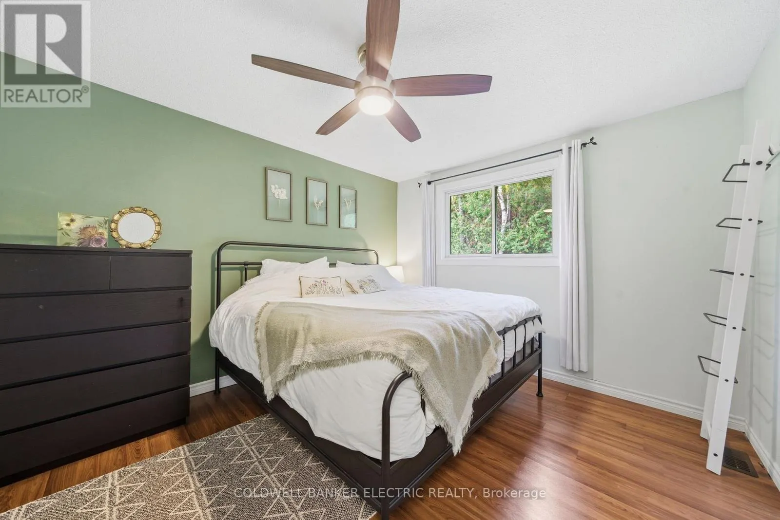 1673 REDWOOD DRIVE