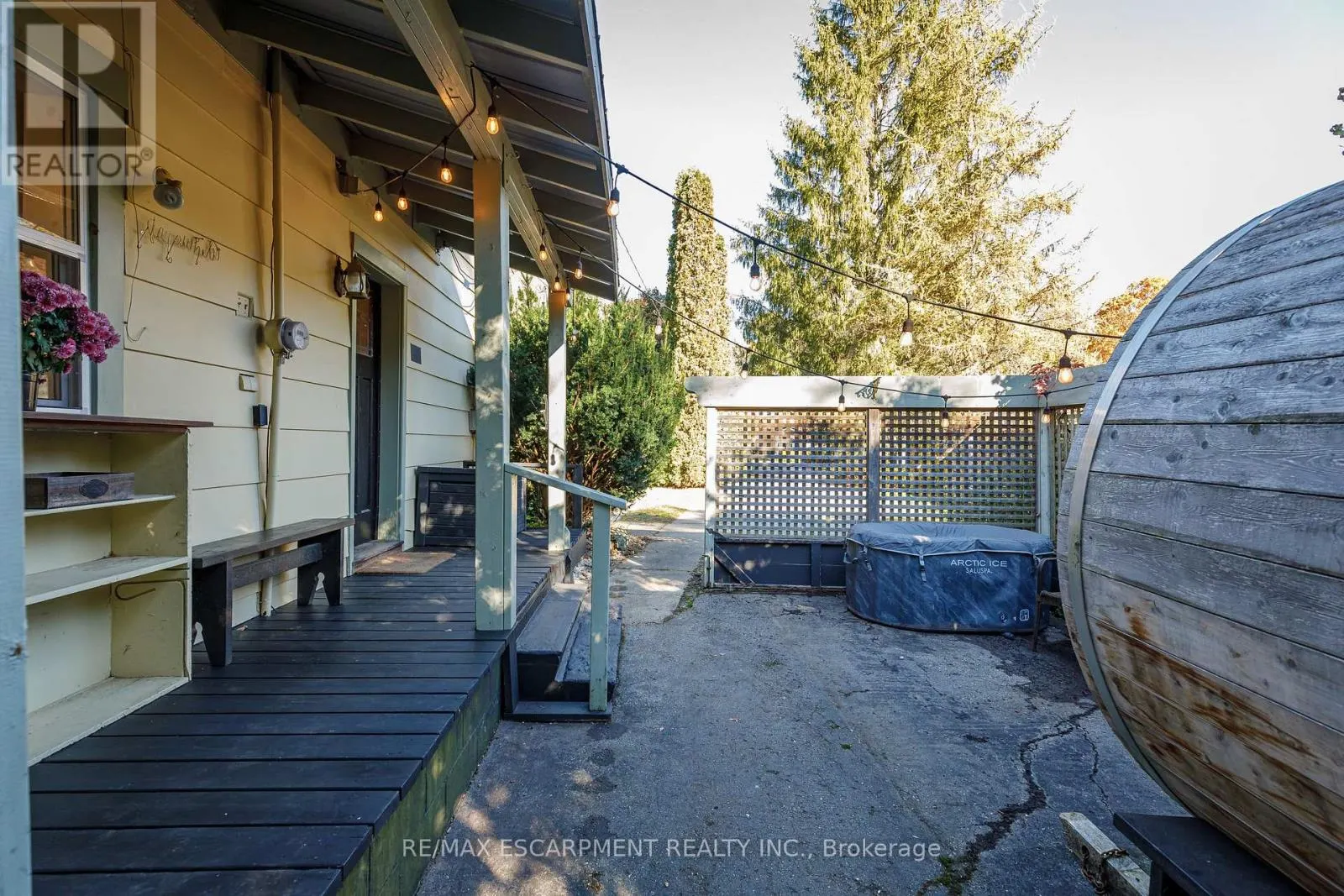225 BERRY STREET
