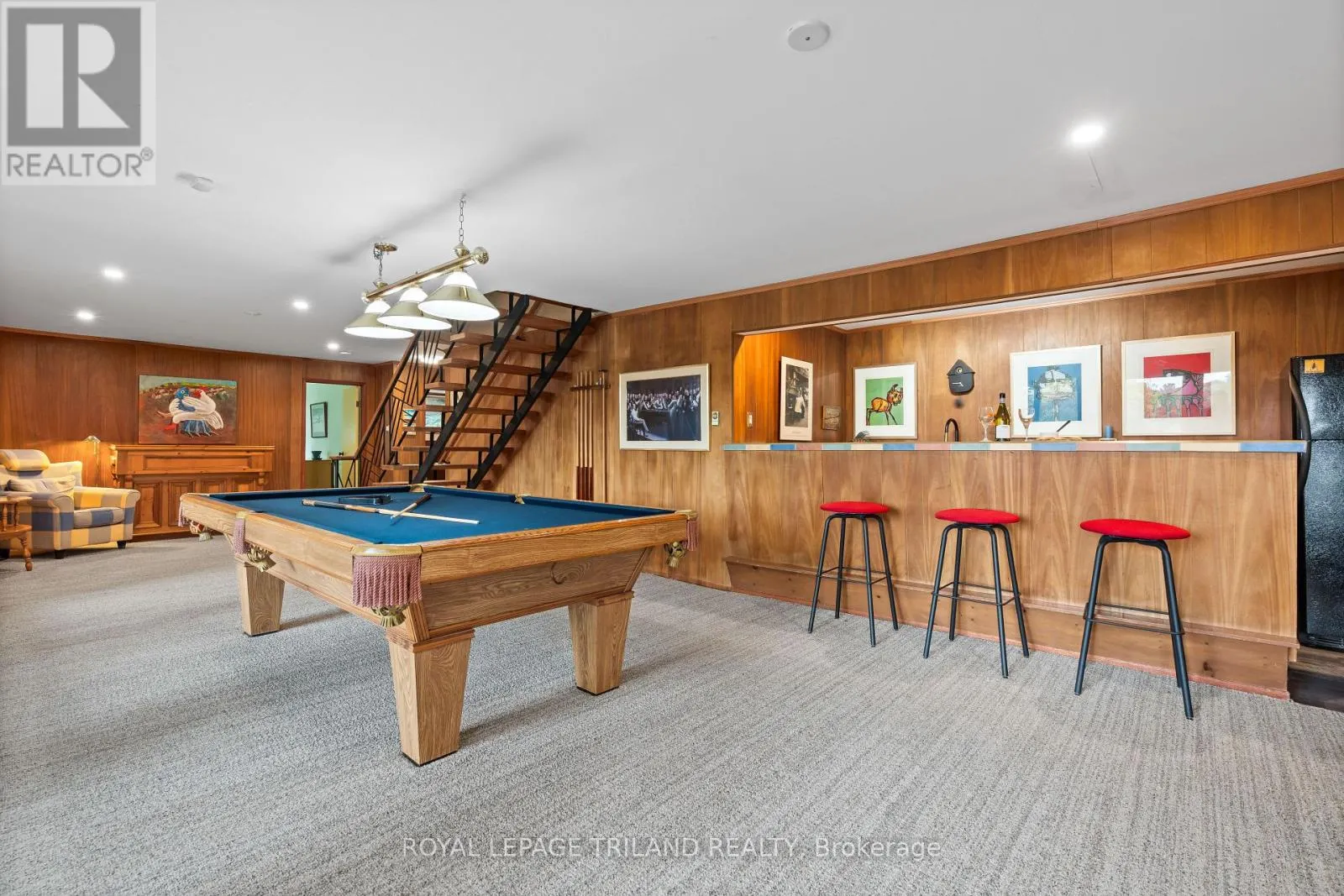 142 HUNT CLUB DRIVE