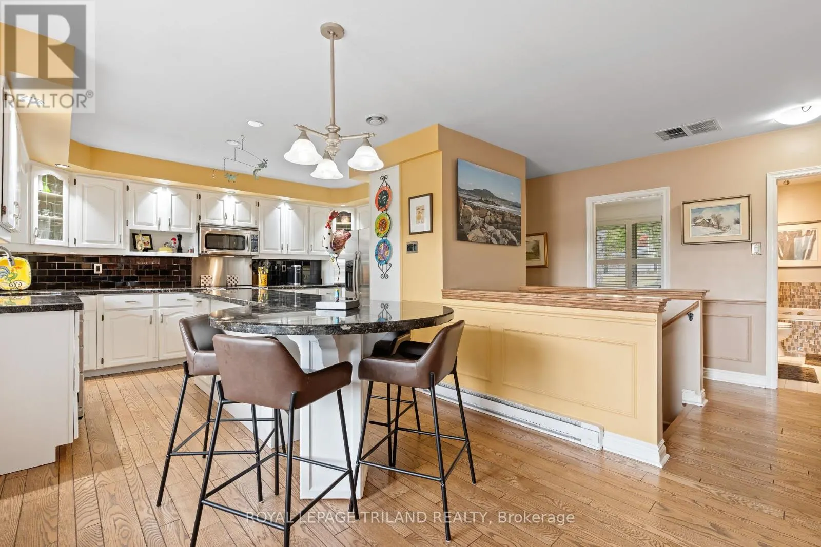 142 HUNT CLUB DRIVE