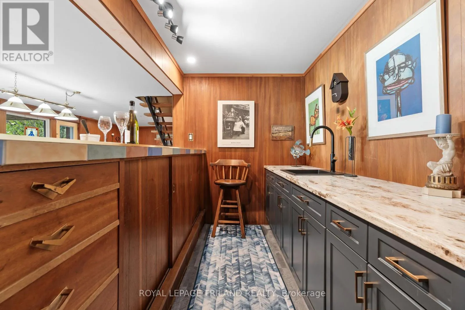 142 HUNT CLUB DRIVE