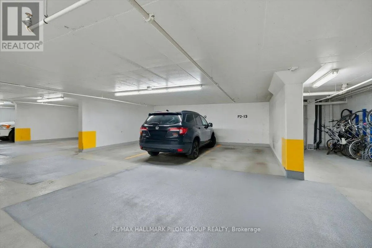 413 - 238 BESSERER STREET