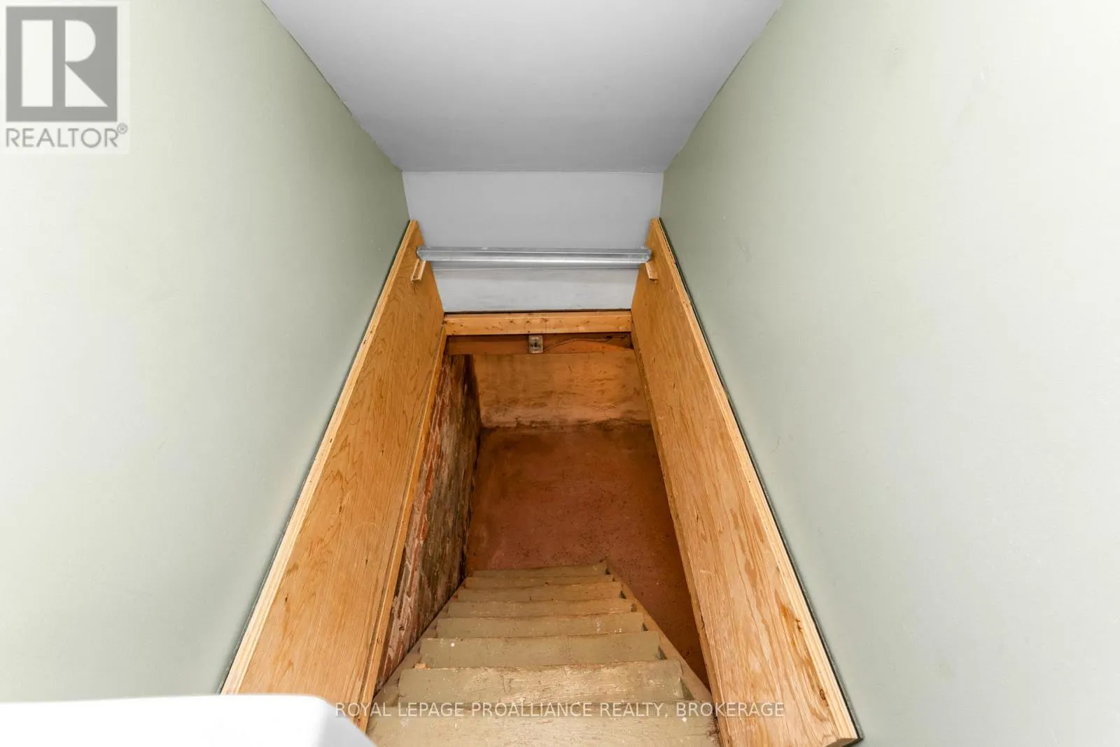153 MONTREAL STREET