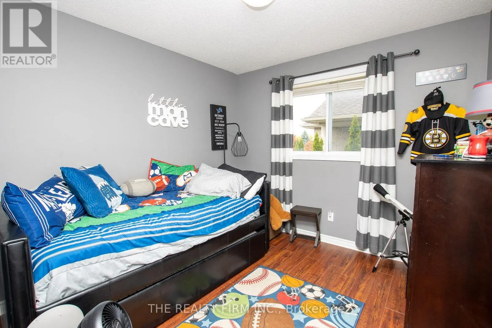 1769 BAYSWATER CRESCENT