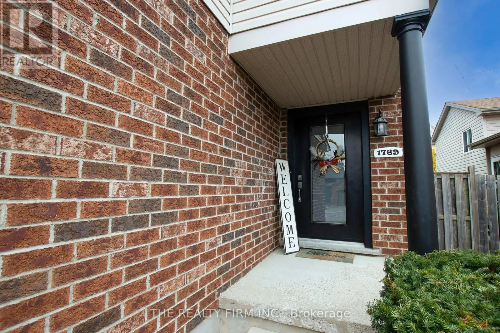1769 BAYSWATER CRESCENT