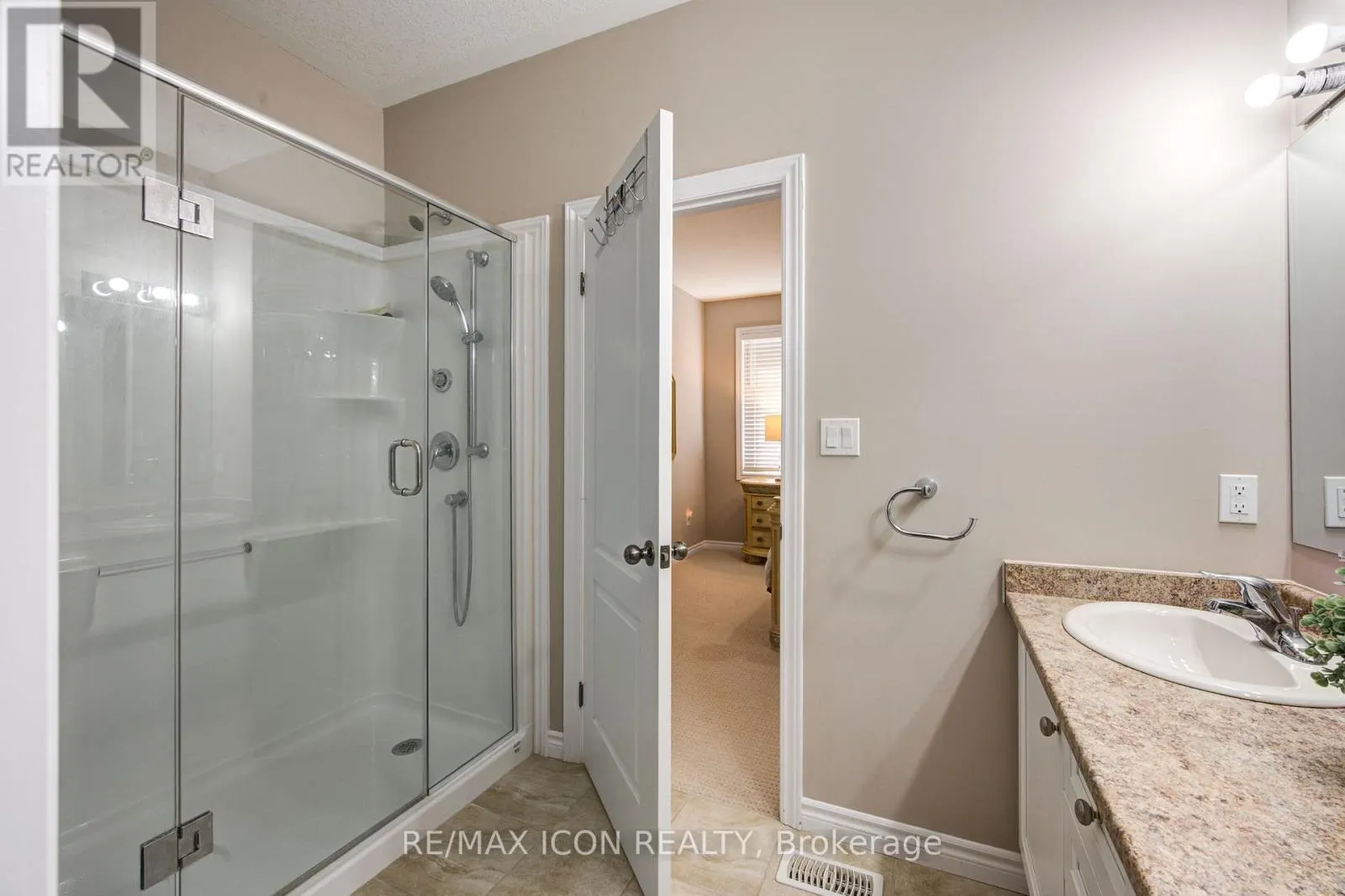 308 FAIRWAY ROAD