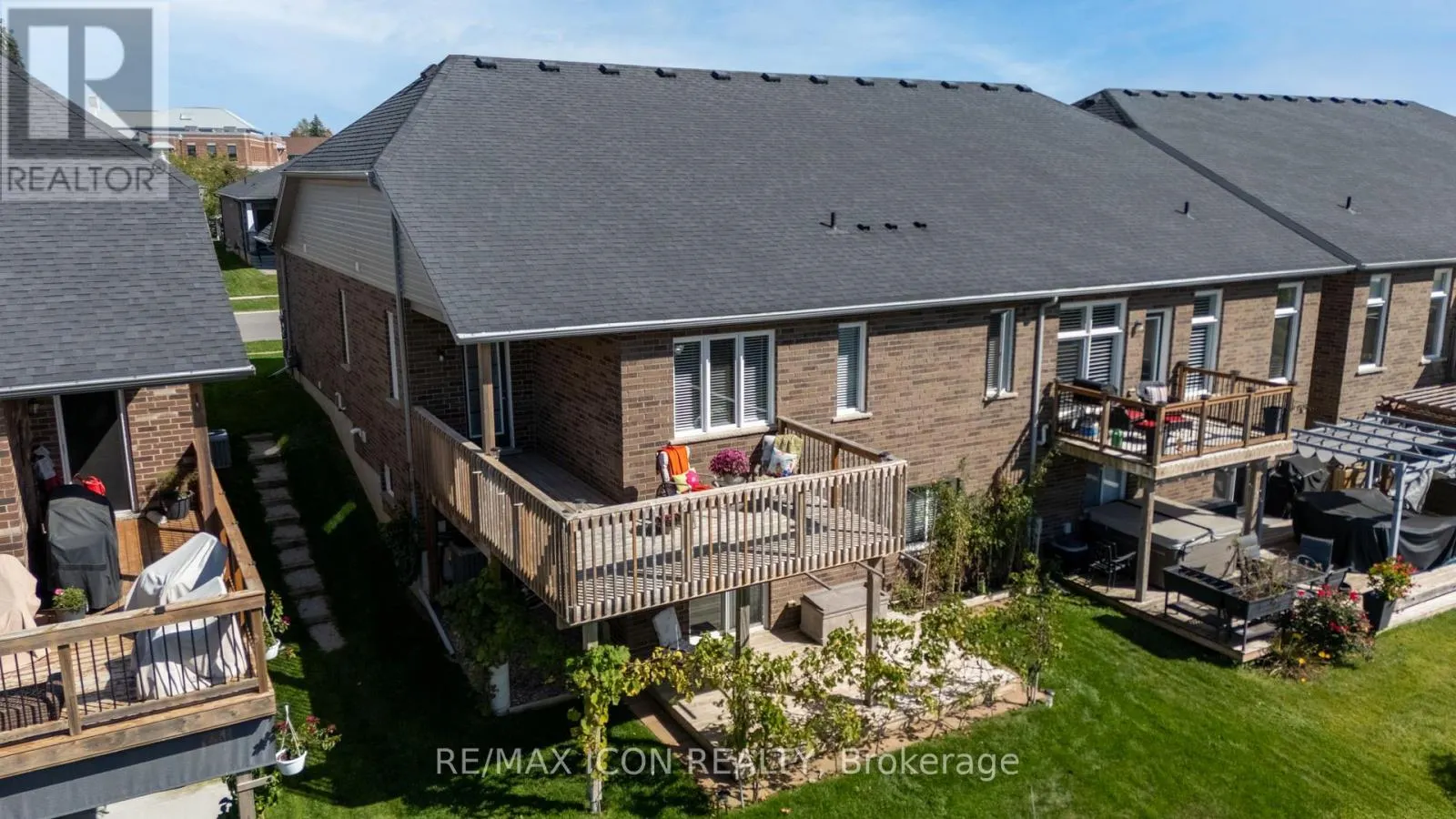 308 FAIRWAY ROAD