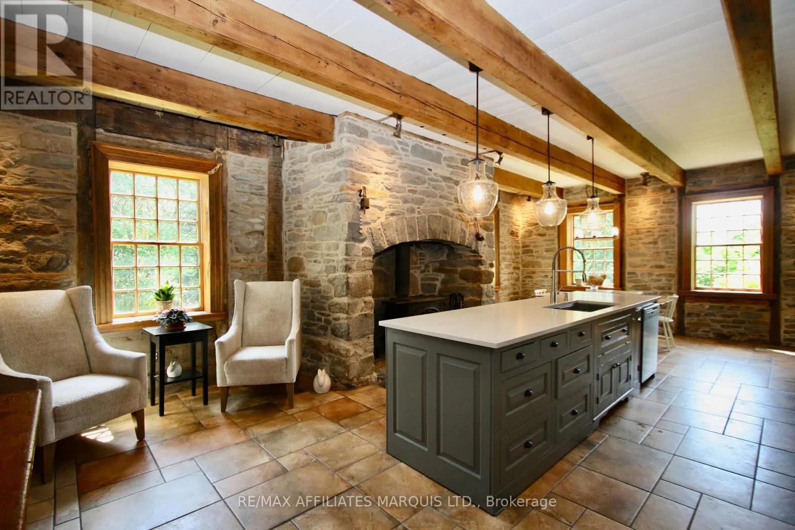 21831 CONCESSION 2 CONCESSION