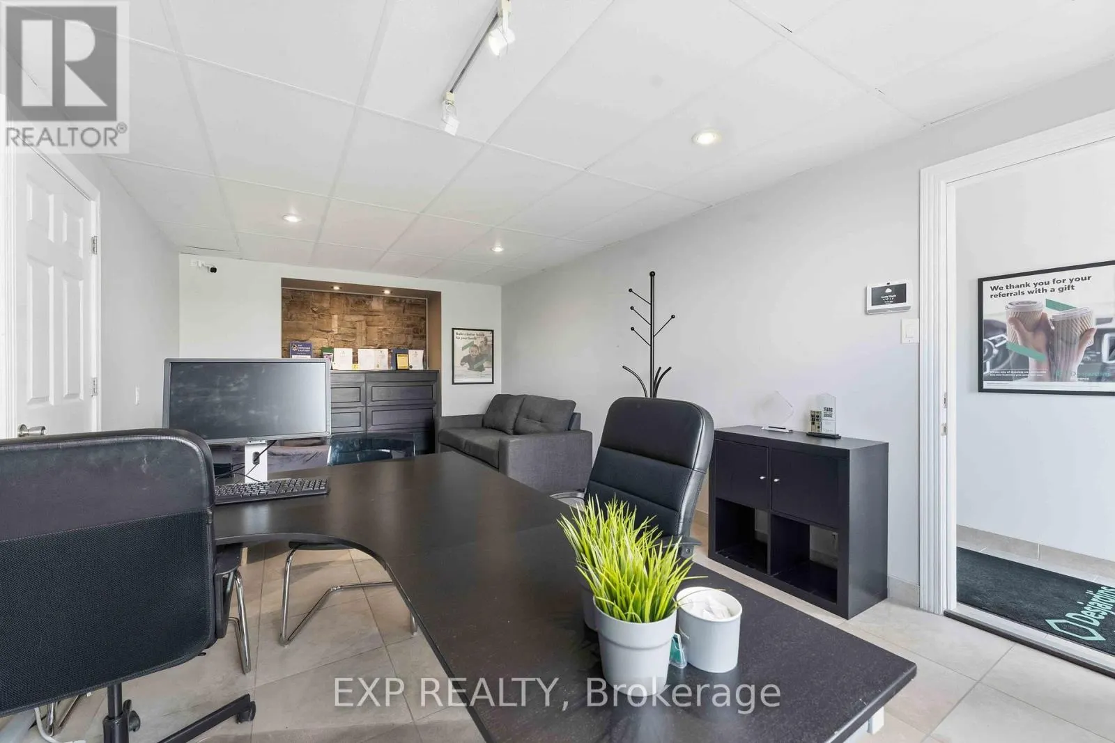 17 - 1010 POLYTEK STREET
