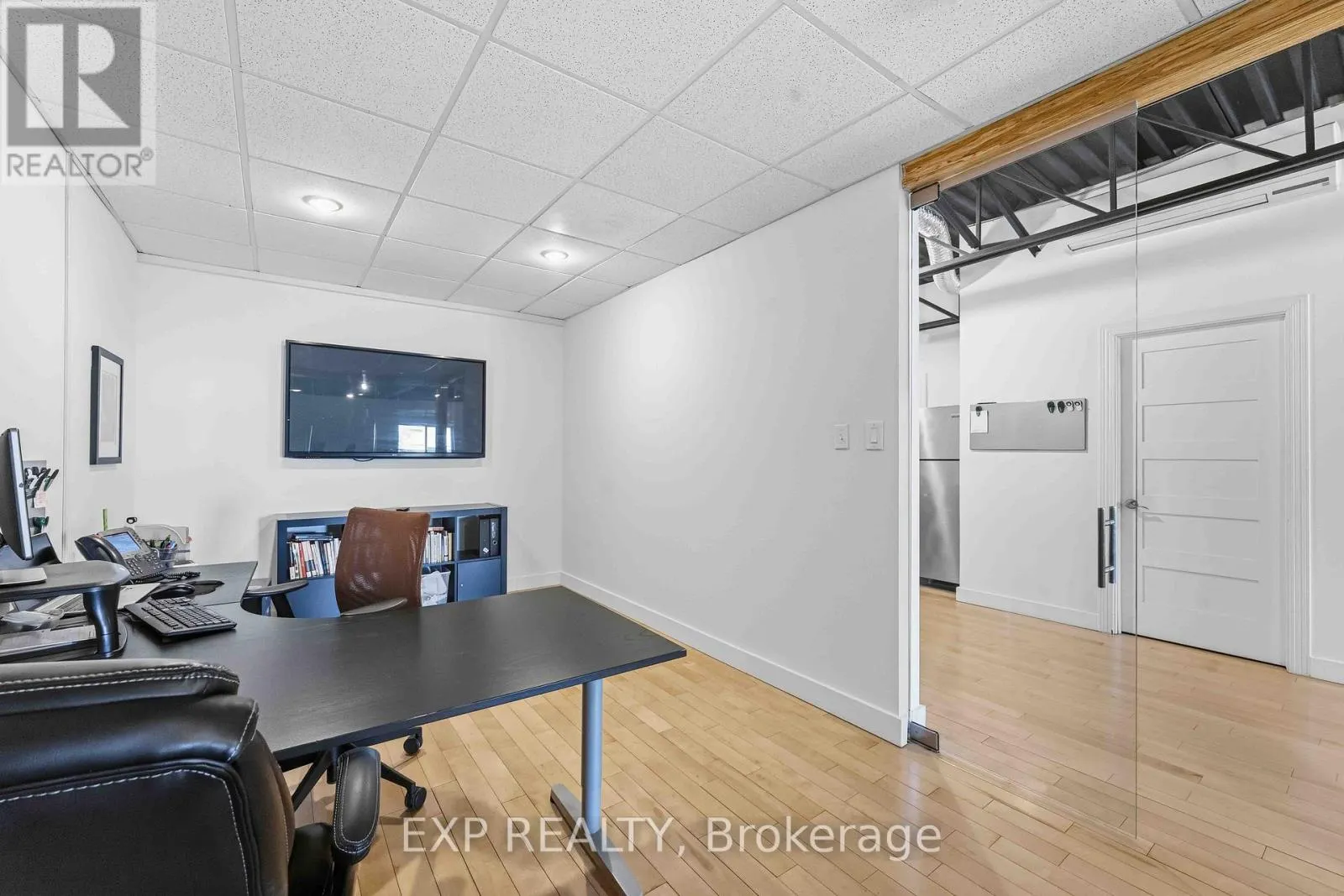 17 - 1010 POLYTEK STREET