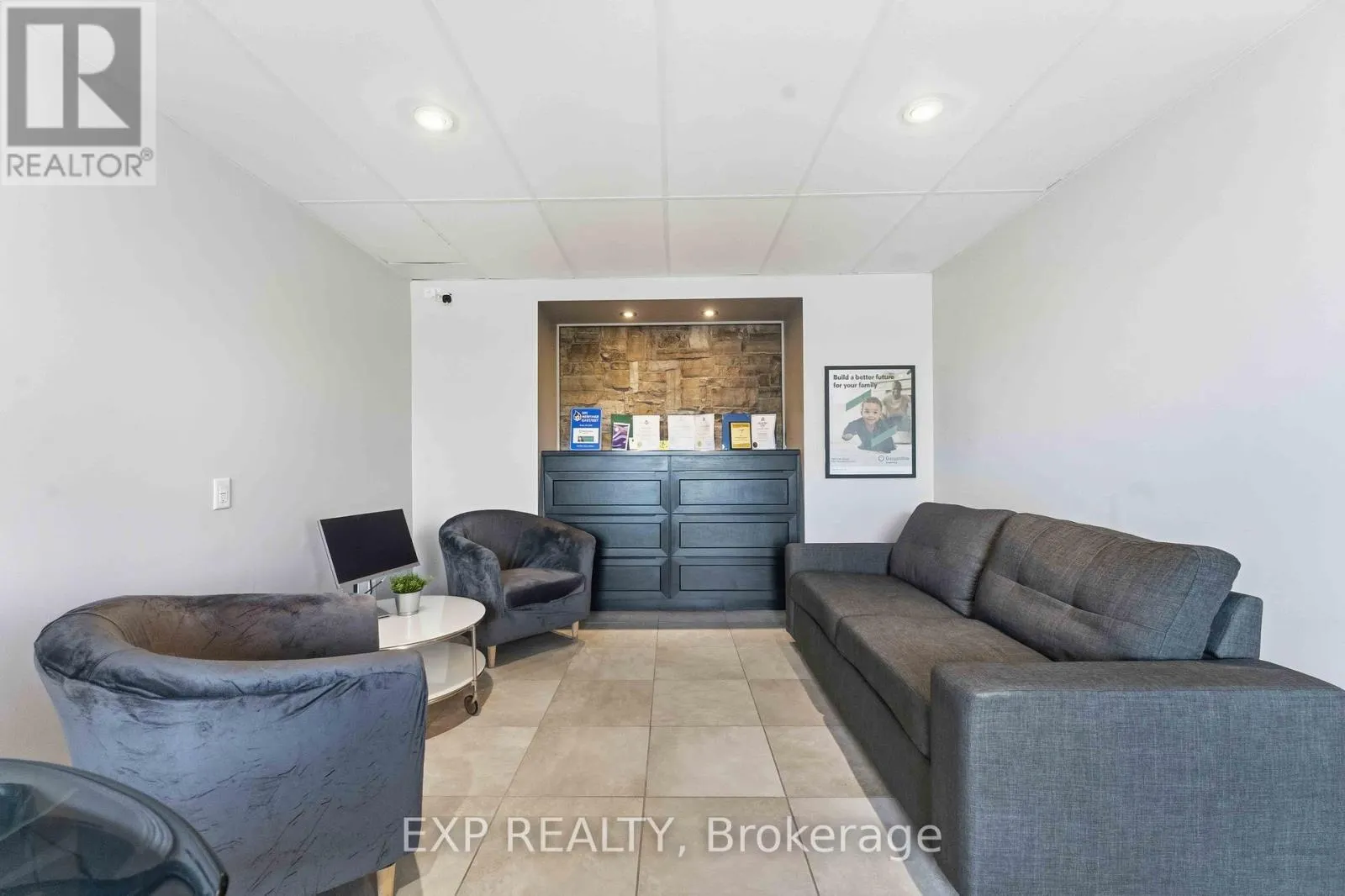 17 - 1010 POLYTEK STREET