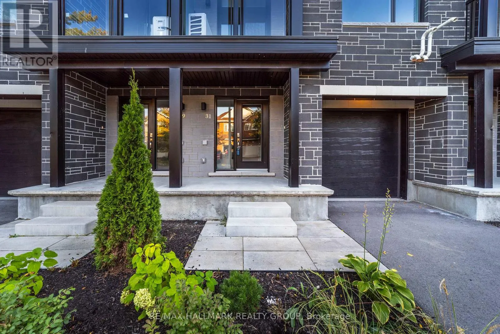 29 BACHMAN TERRACE