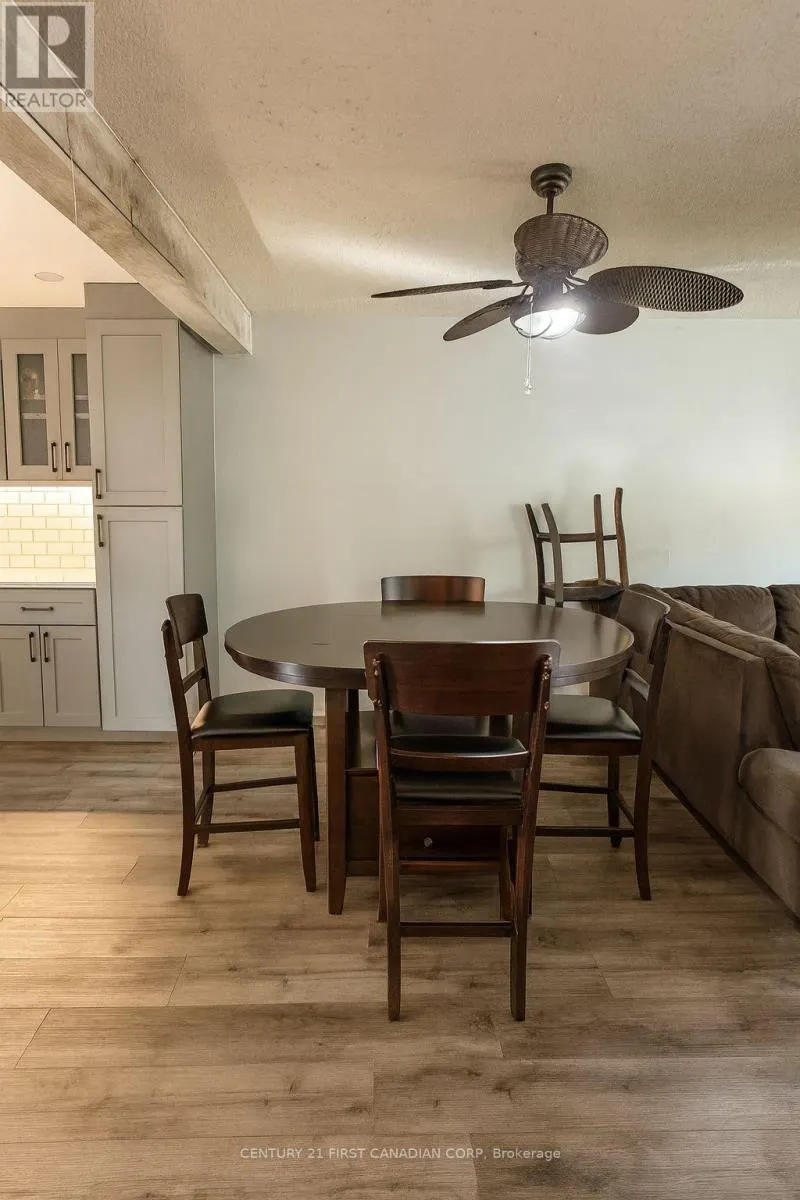 28 - 311 VESTA ROAD, #28