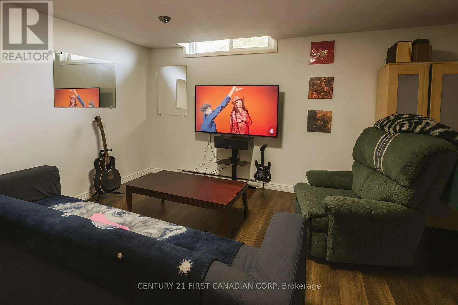 28 - 311 VESTA ROAD, #28