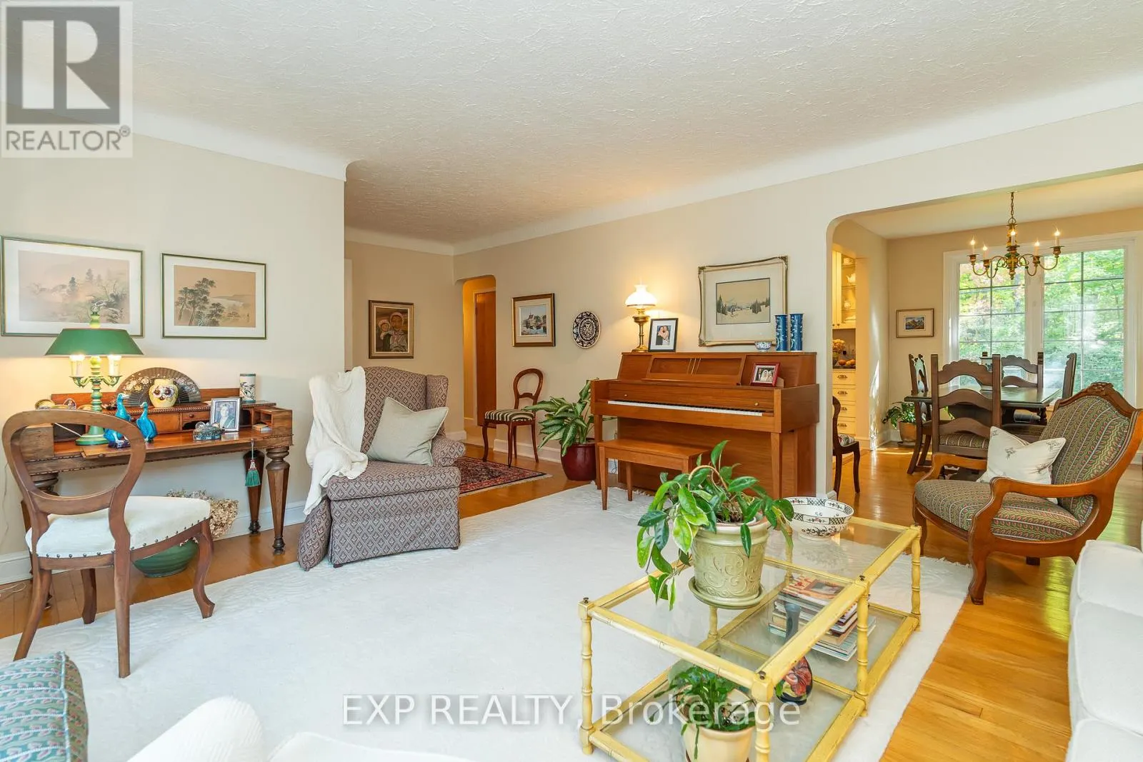 504 THESSALY CIRCLE
