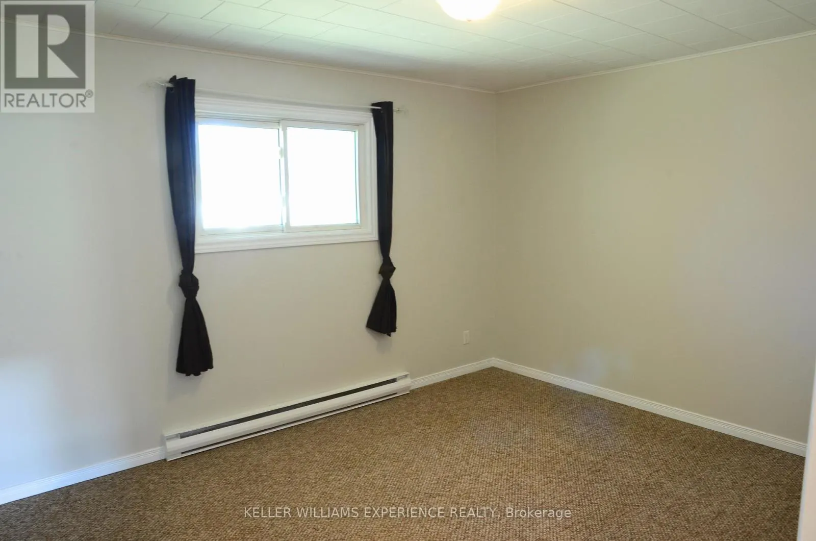 18 TEBBY BOULEVARD