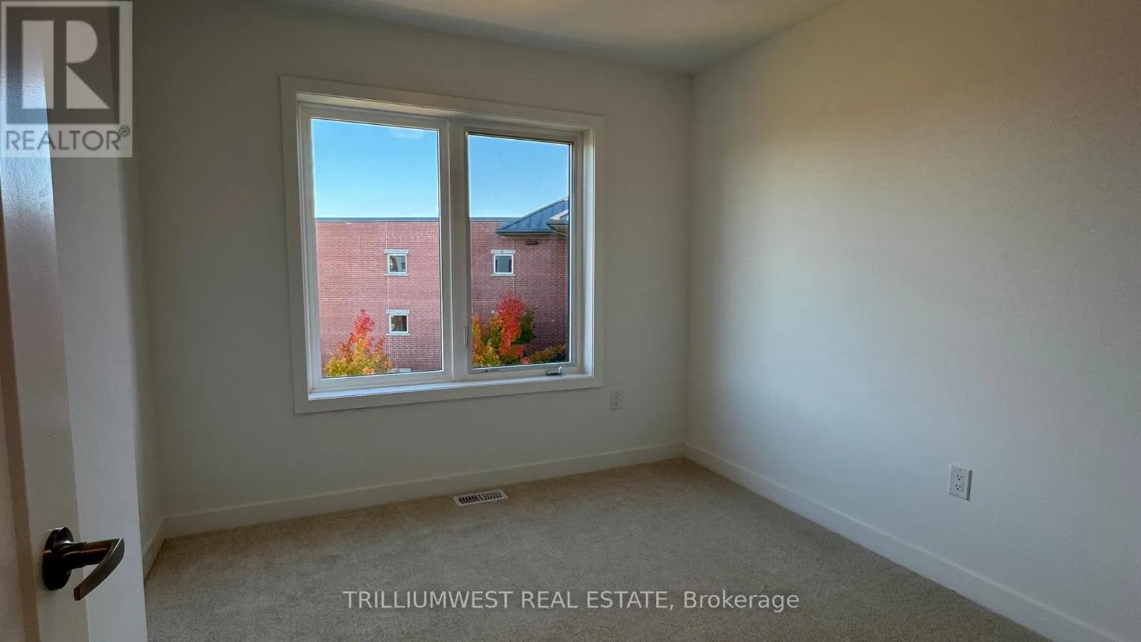 108 - 940 ST. DAVID STREET N