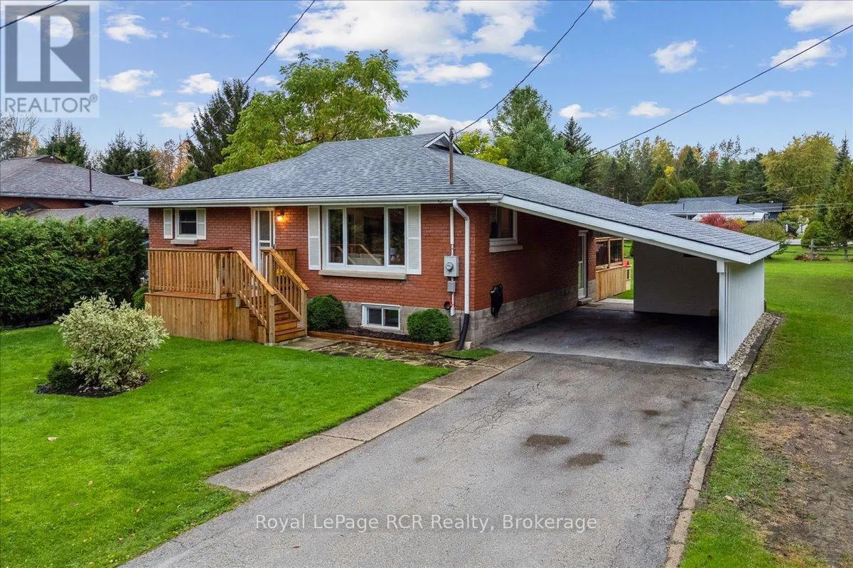 224 FINDEN STREET