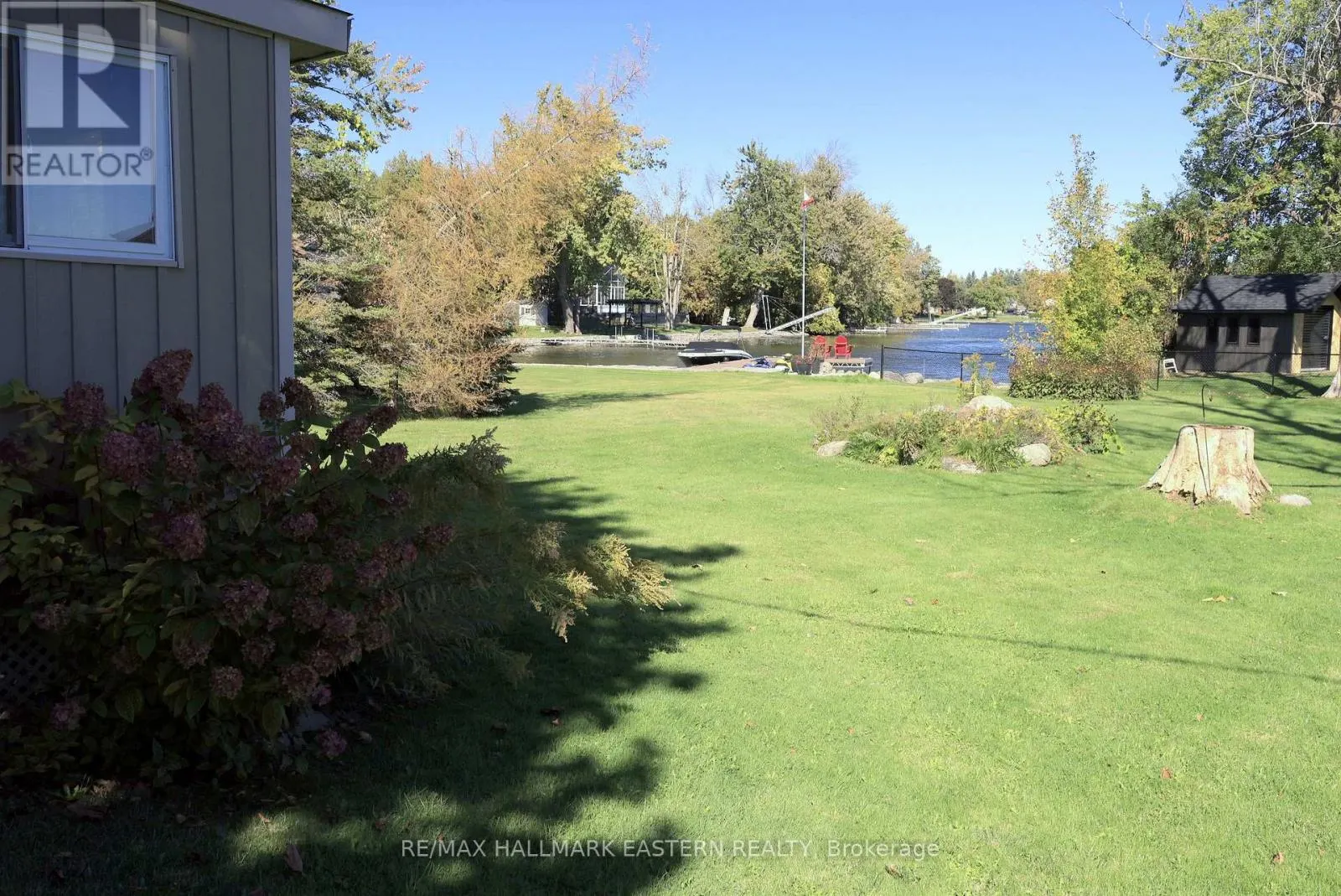 824 SIDNEY DRIVE SE