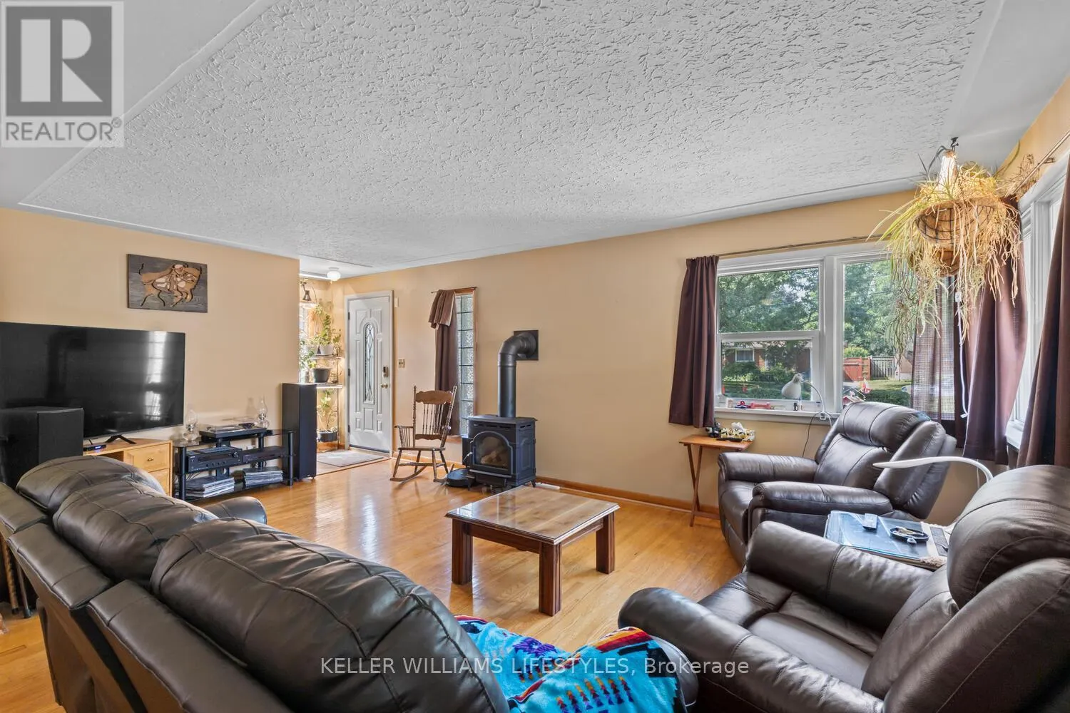 1528 MCLARENWOOD TERRACE