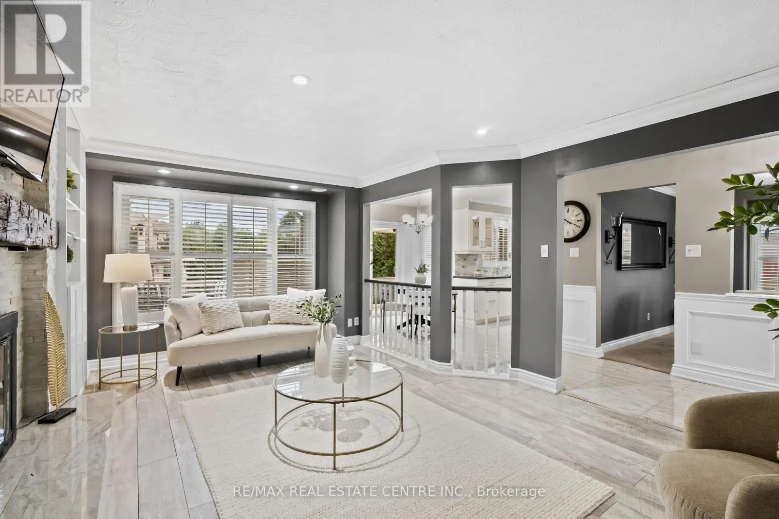 20 DRIFTWOOD PLACE