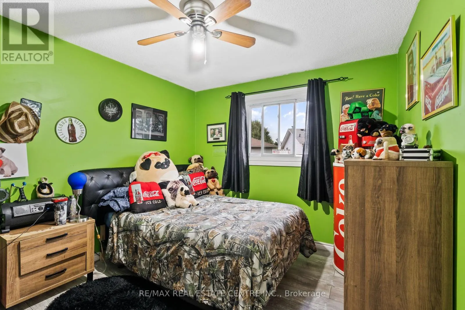 20 DRIFTWOOD PLACE