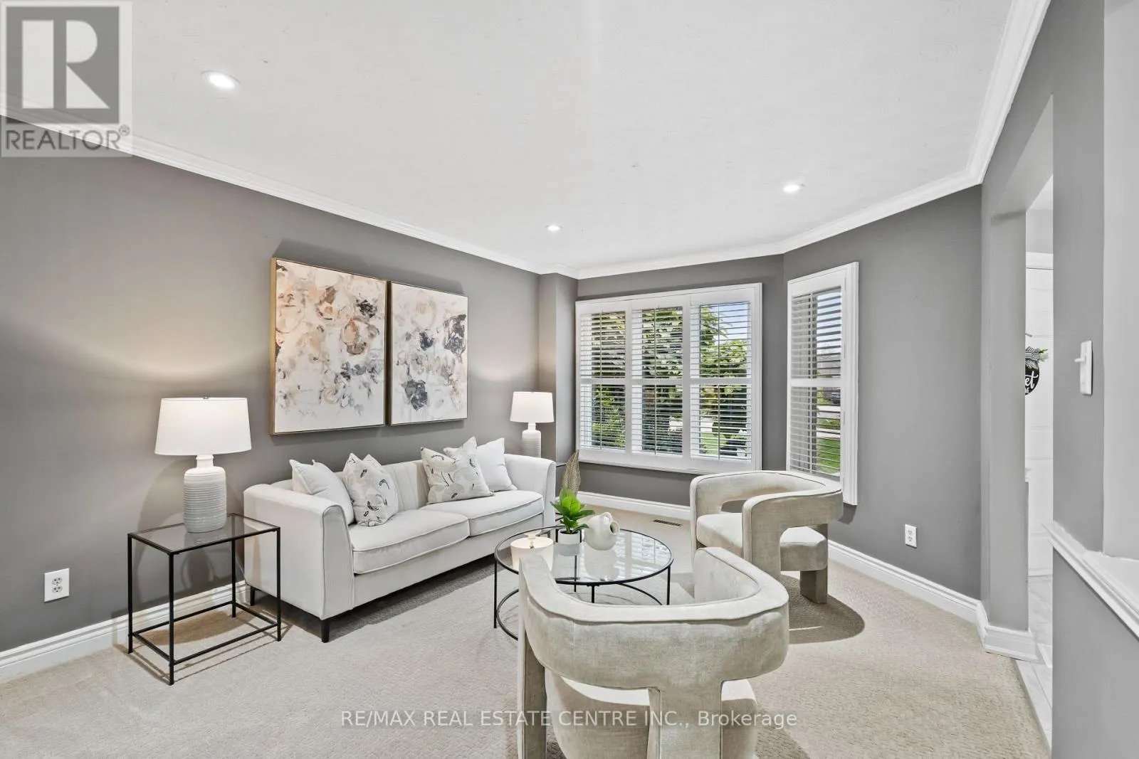 20 DRIFTWOOD PLACE