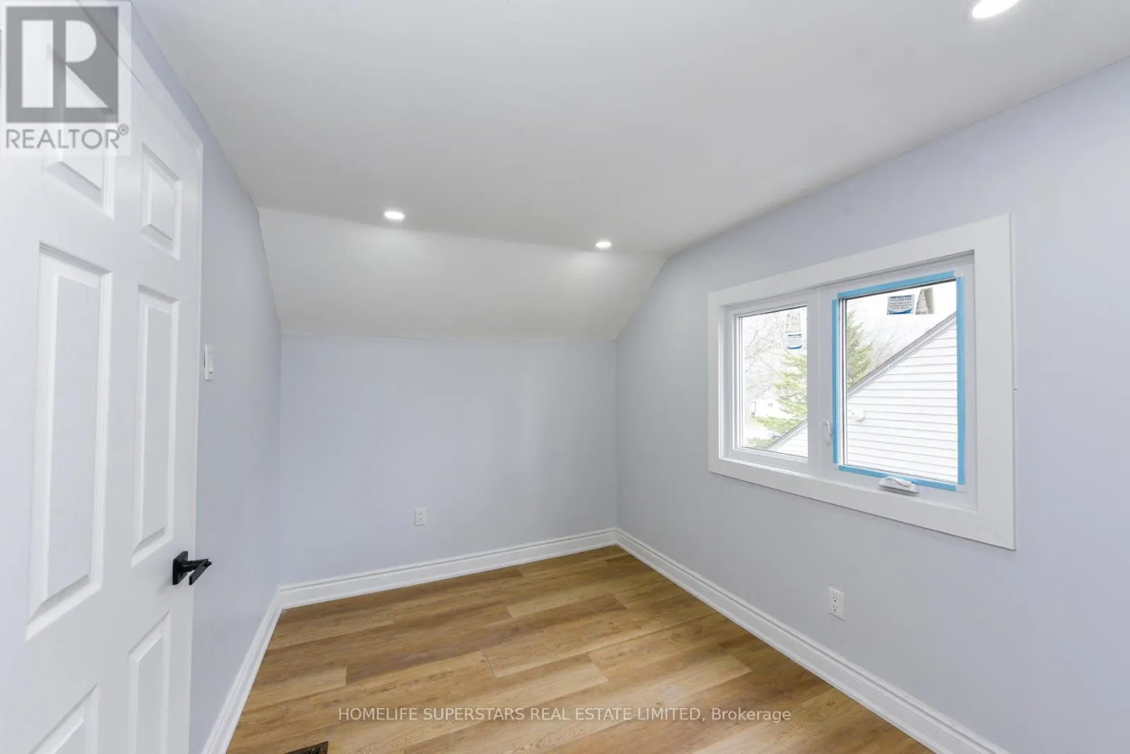 15 DOVER ROAD