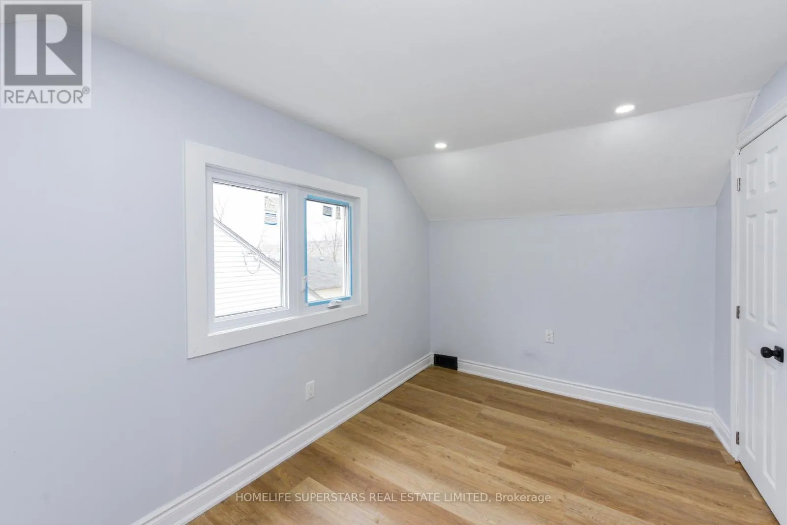 15 DOVER ROAD