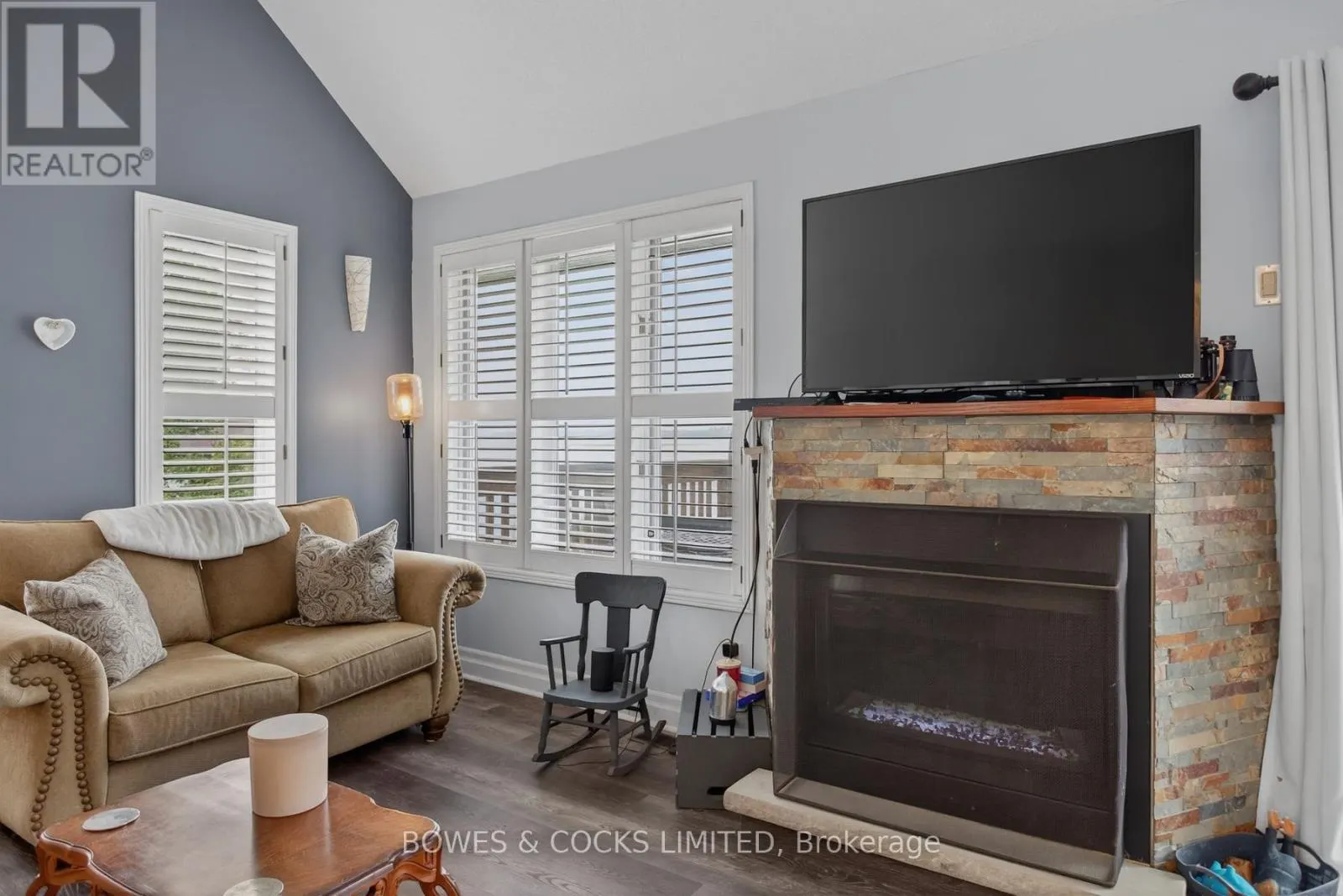 284 PORT HOOVER ROAD